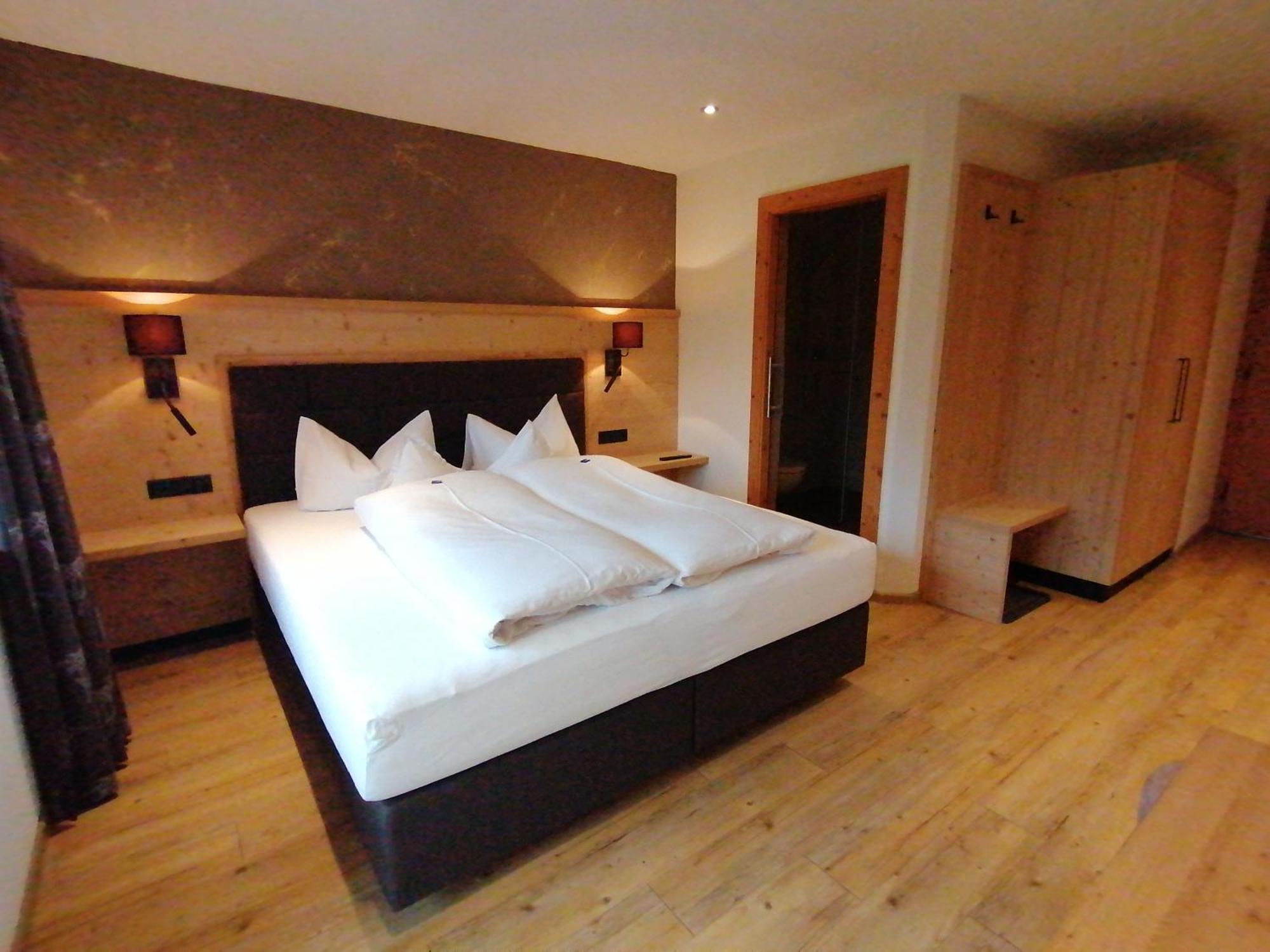 צל אם צילר Tirol Appartement Haus Zillertal מראה חיצוני תמונה