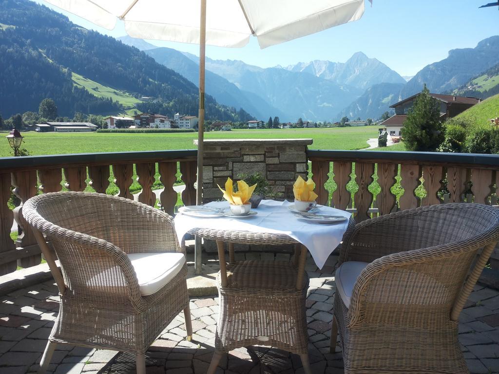 צל אם צילר Tirol Appartement Haus Zillertal מראה חיצוני תמונה