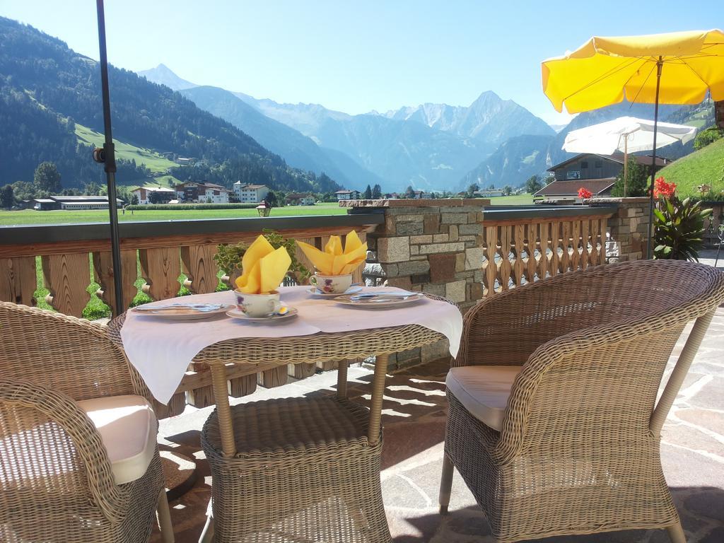 צל אם צילר Tirol Appartement Haus Zillertal מראה חיצוני תמונה