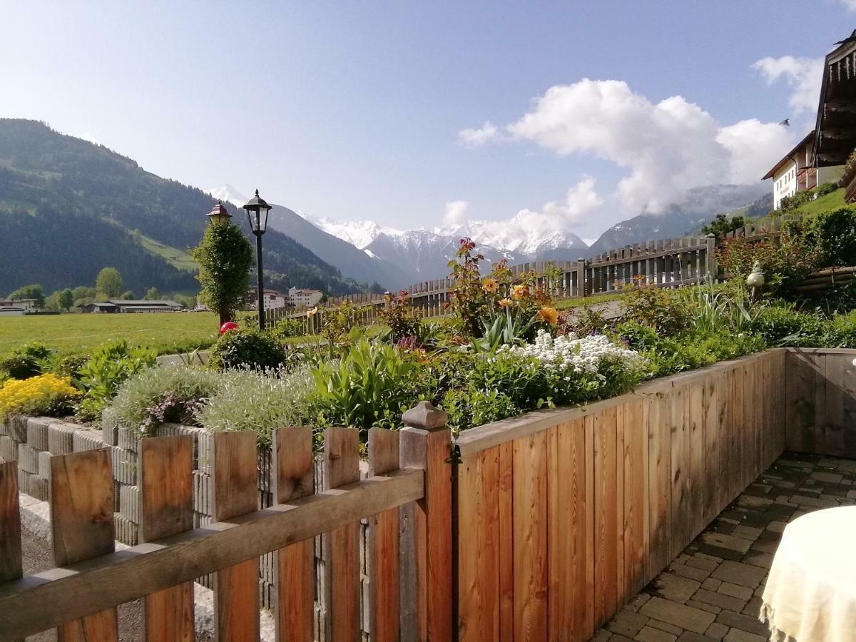 צל אם צילר Tirol Appartement Haus Zillertal מראה חיצוני תמונה