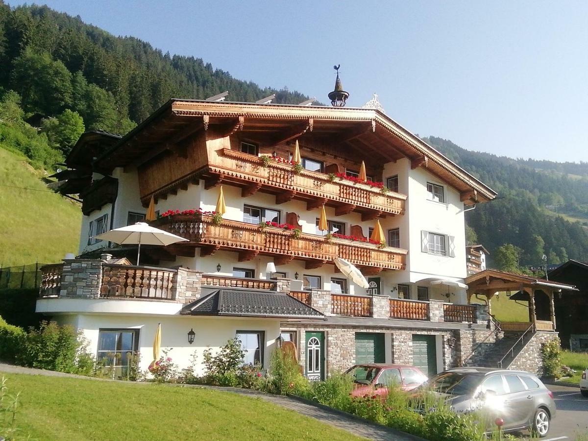 צל אם צילר Tirol Appartement Haus Zillertal מראה חיצוני תמונה