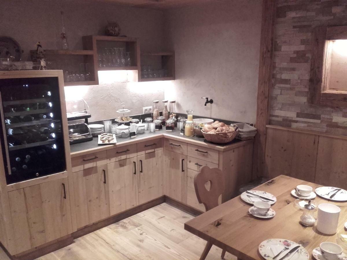 צל אם צילר Tirol Appartement Haus Zillertal מראה חיצוני תמונה